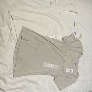 COS Women's Square Neck T-Shirts - White and Beige